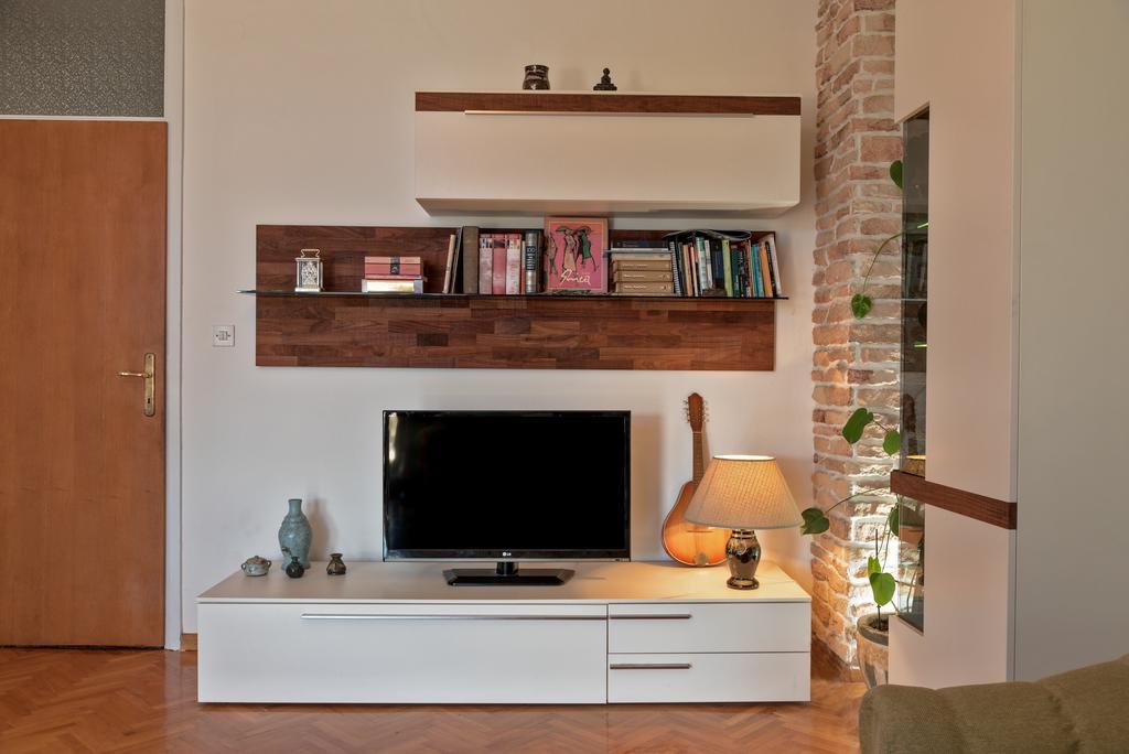 Apartment Viki Split Bagian luar foto